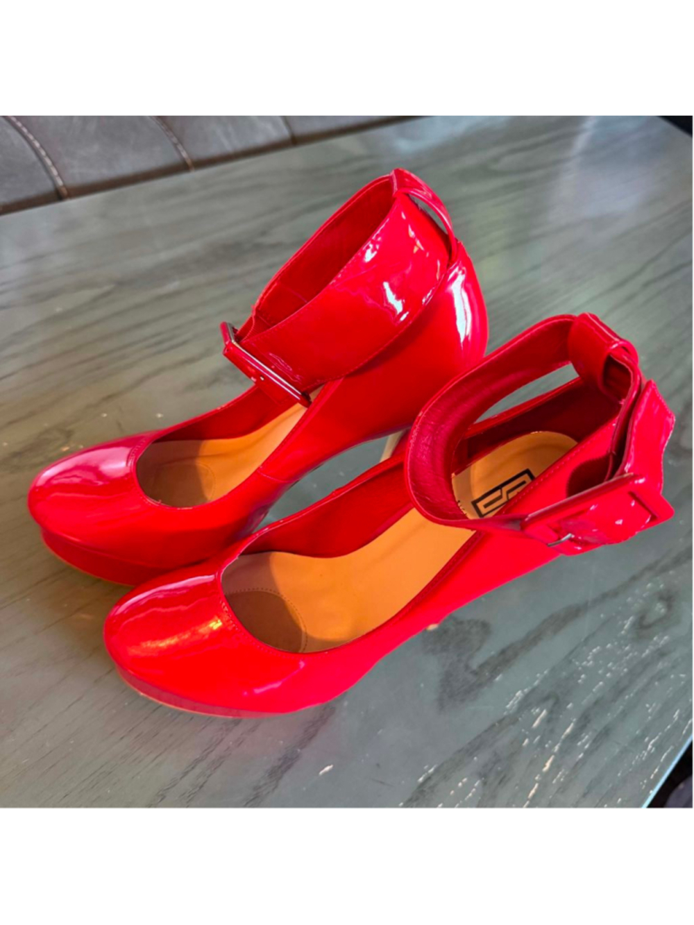 Women's Signature Red Patent Leather Platform Heels Size 10